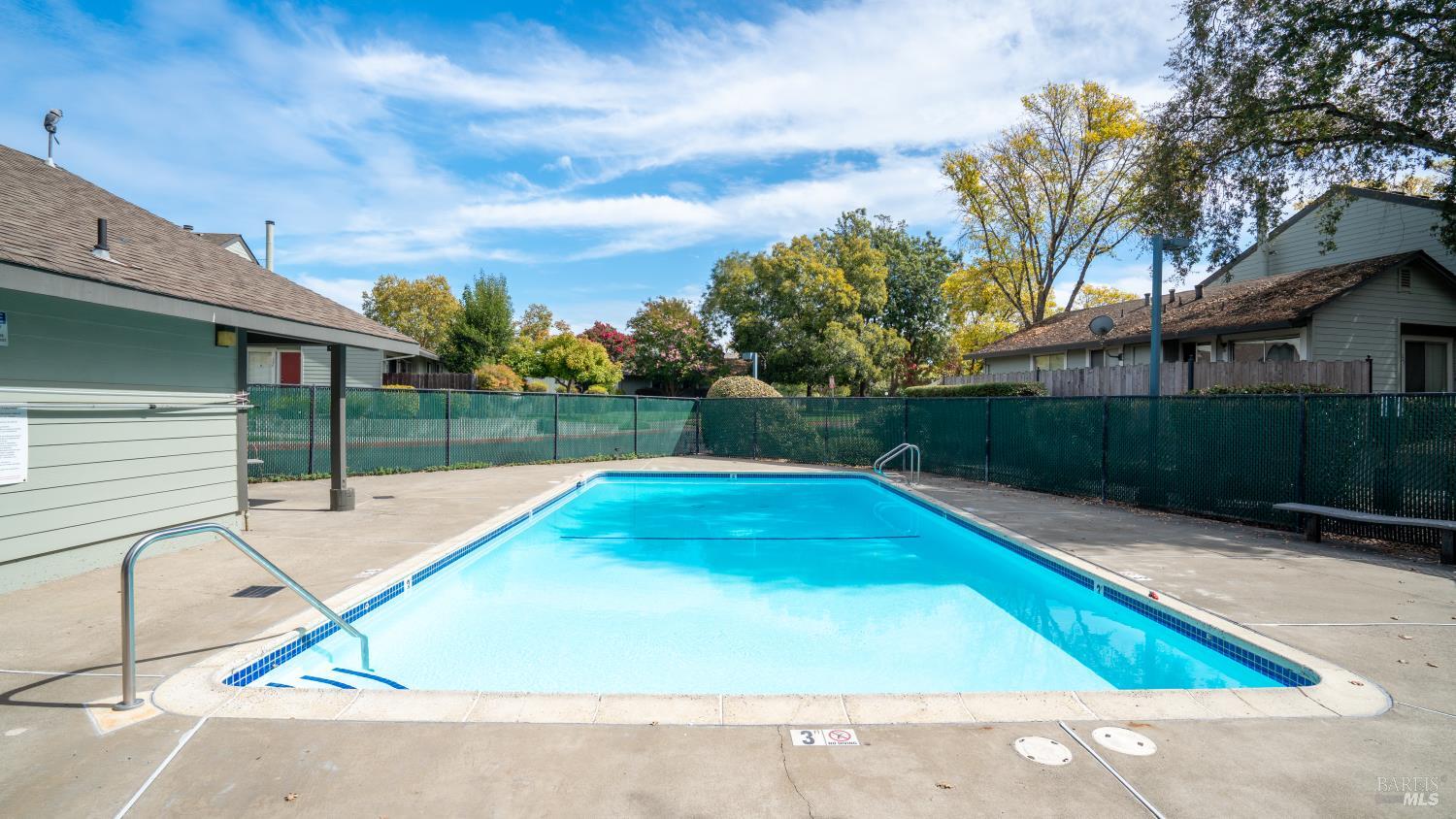 1722 Oldfield Way Santa Rosa CA 95401