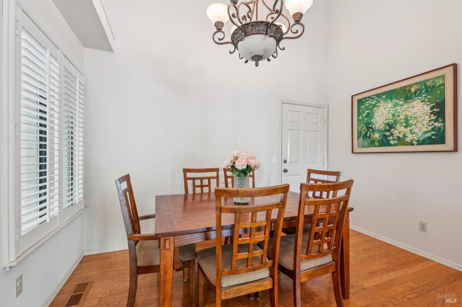 4704 Shade Tree Lane Santa Rosa CA 95405