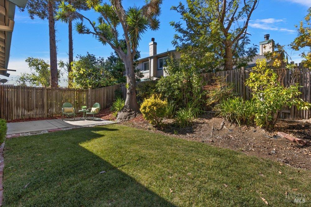 1591 London Circle Benicia CA 94510