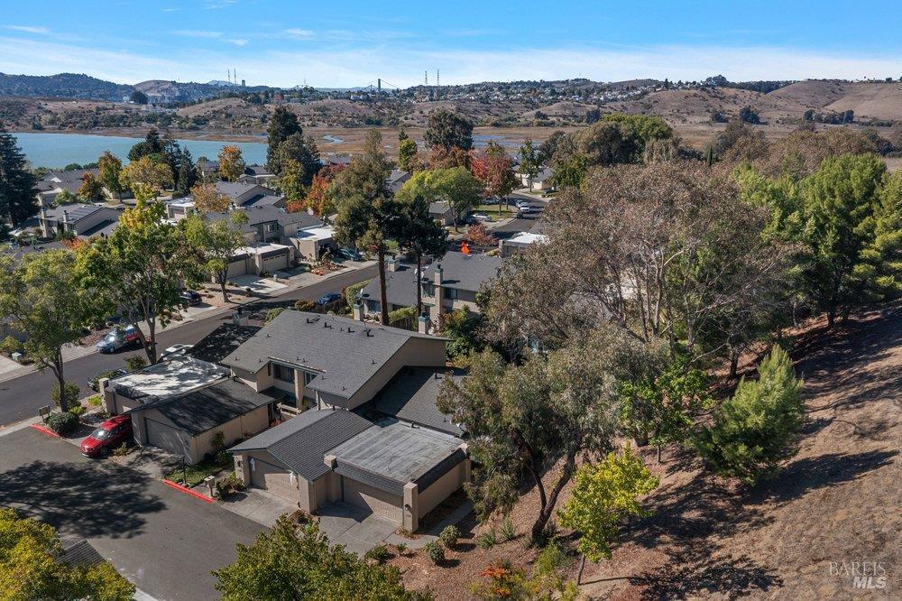 1591 London Circle Benicia CA 94510