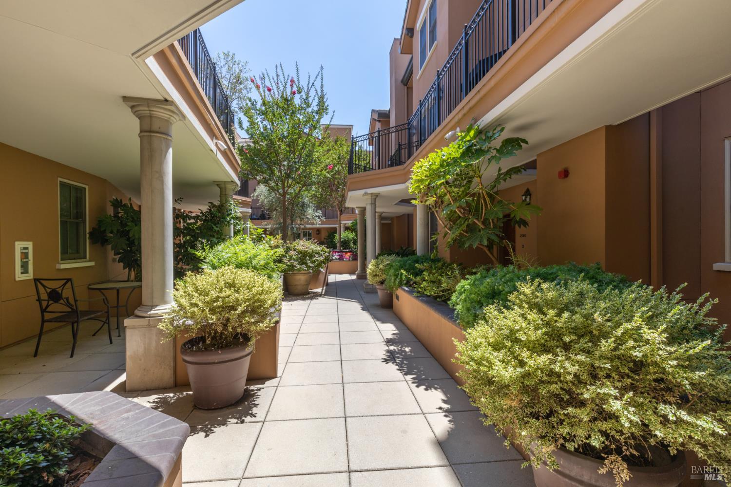 588 Main Street Napa CA 94559