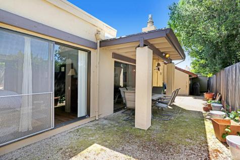 110 La Mancha Way Sonoma CA 95476