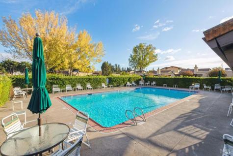 110 La Mancha Way Sonoma CA 95476