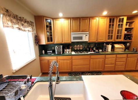 110 La Mancha Way Sonoma CA 95476