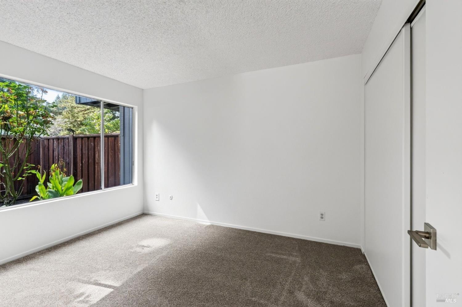 689 Racquet Club Circle Rohnert Park CA 94928