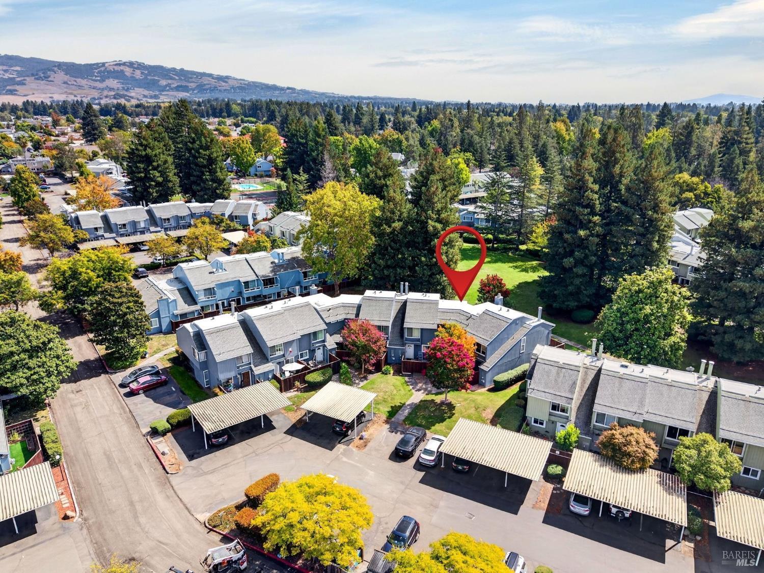 689 Racquet Club Circle Rohnert Park CA 94928