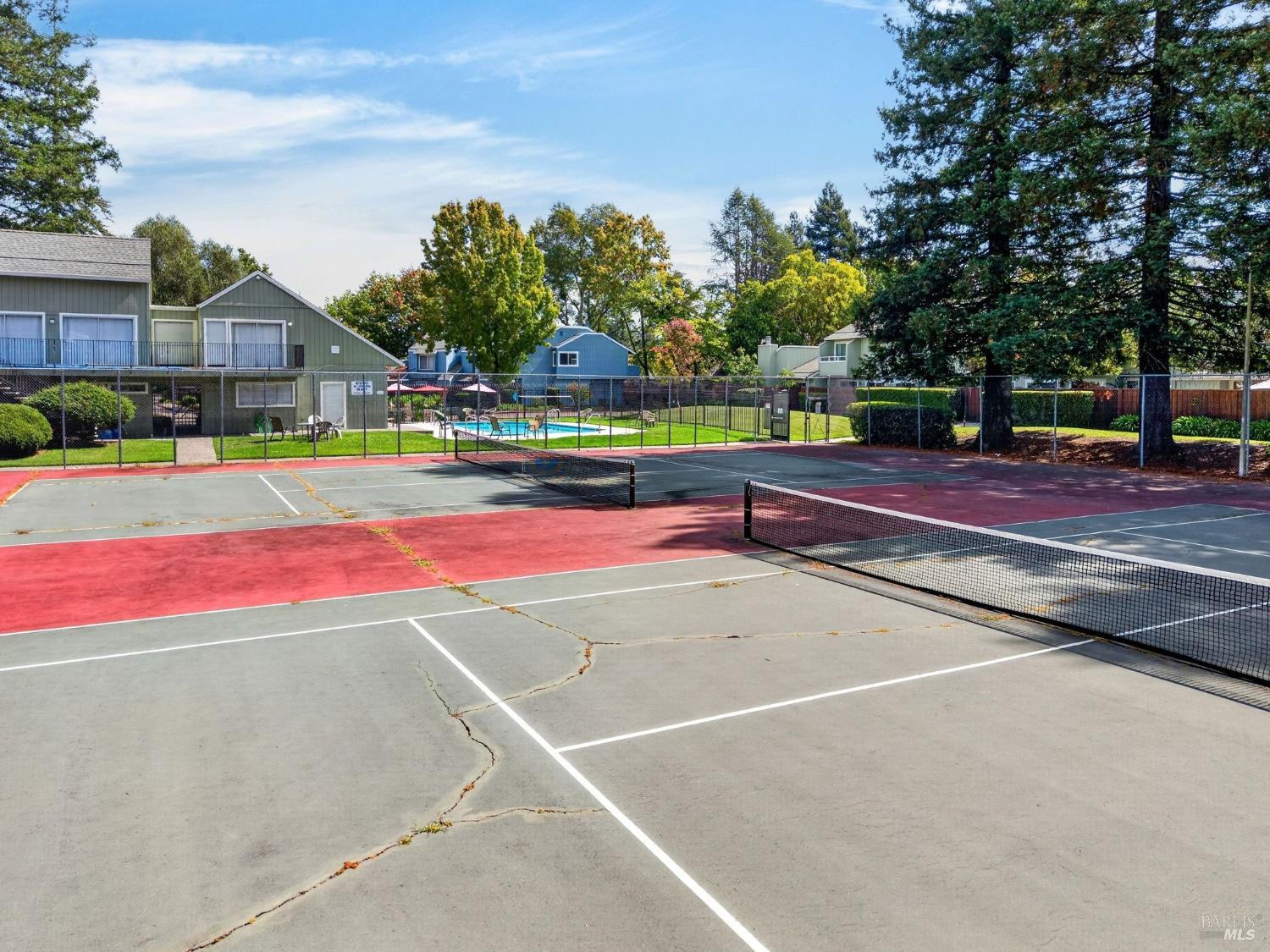 689 Racquet Club Circle Rohnert Park CA 94928