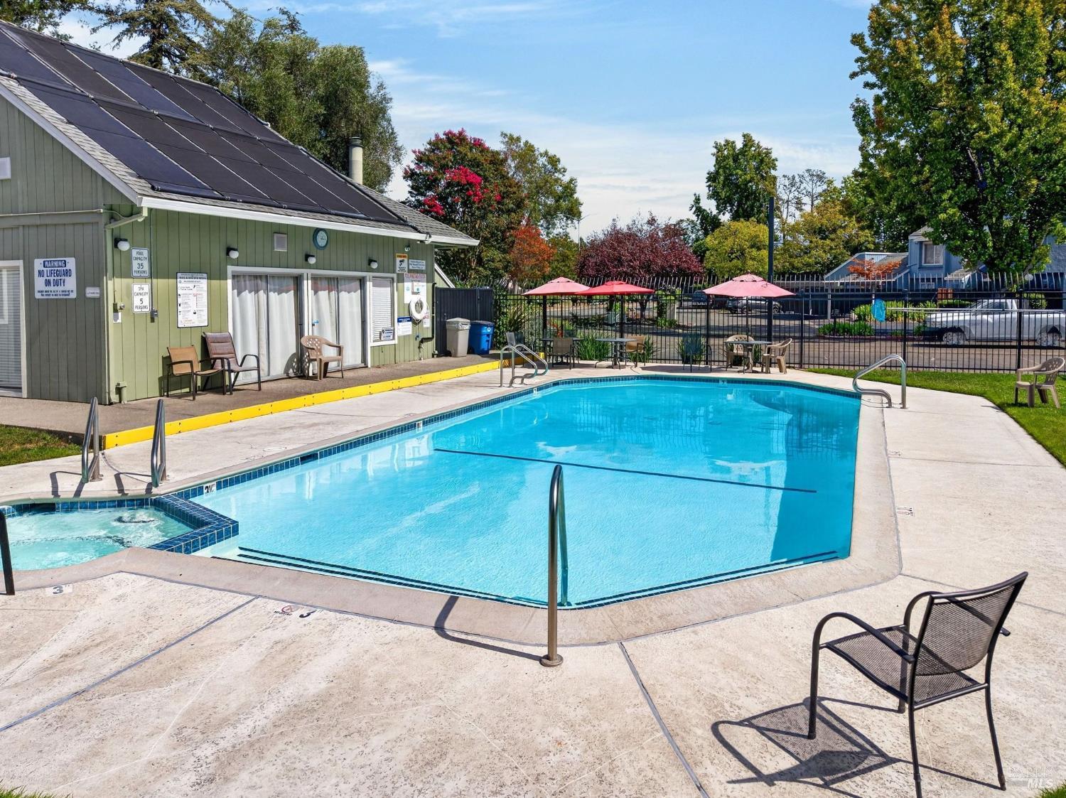 689 Racquet Club Circle Rohnert Park CA 94928