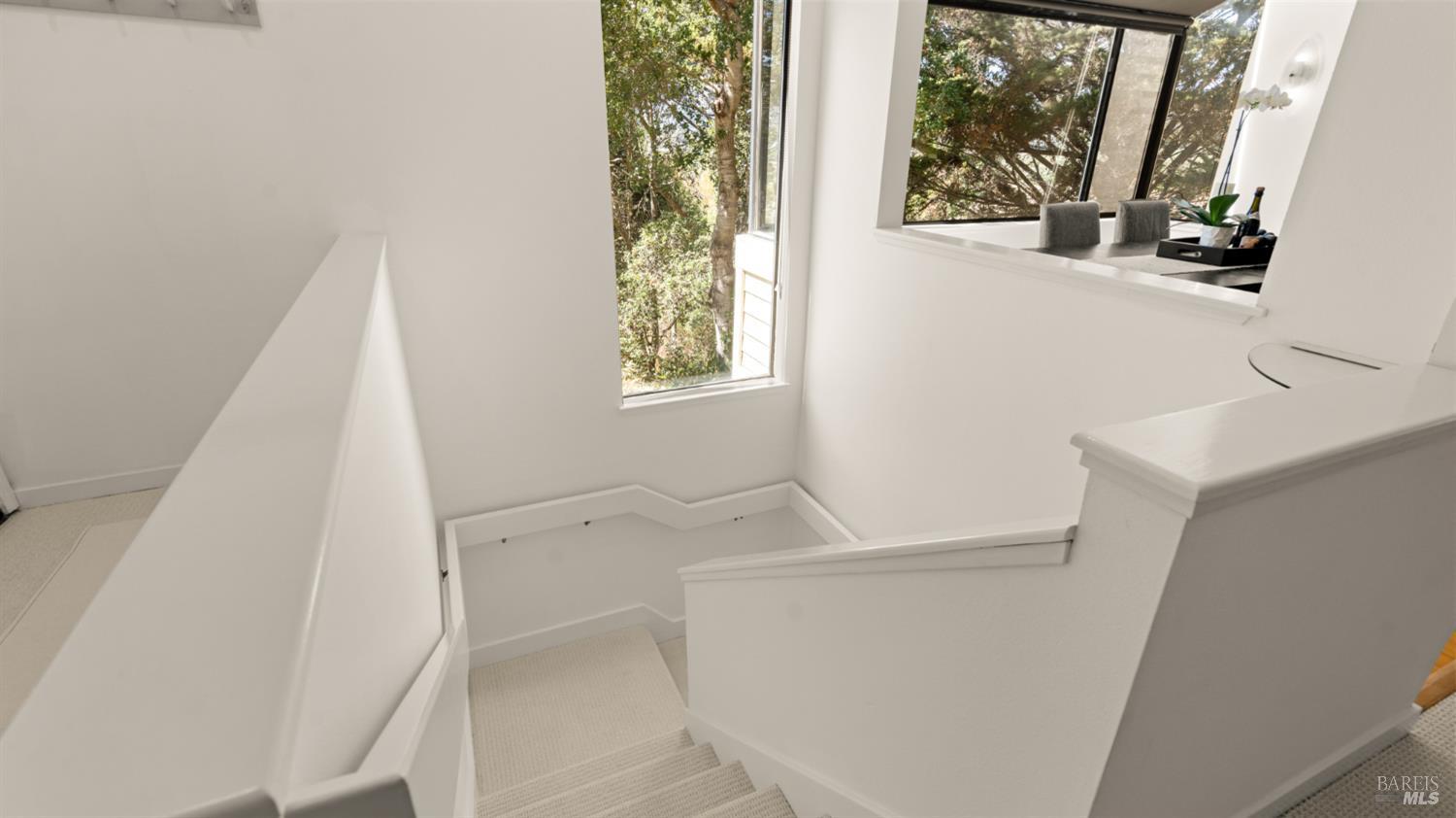 89 Eucalyptus Knoll Knolls Mill Valley CA 94941
