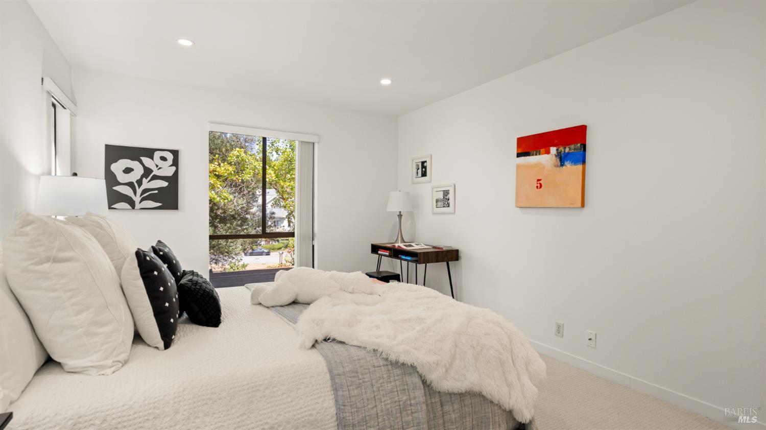 89 Eucalyptus Knoll Knolls Mill Valley CA 94941