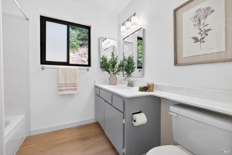 188 Escallonia Drive Novato CA 94945
