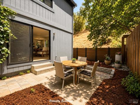 188 Escallonia Drive Novato CA 94945