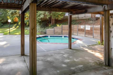 188 Escallonia Drive Novato CA 94945