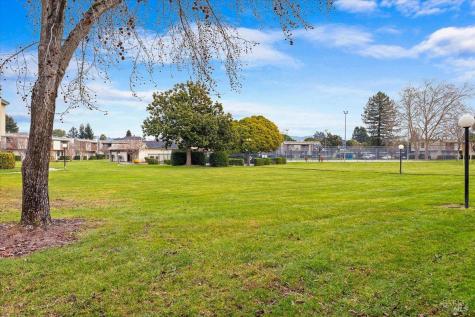 1003 Golf Course Drive Rohnert Park CA 94928