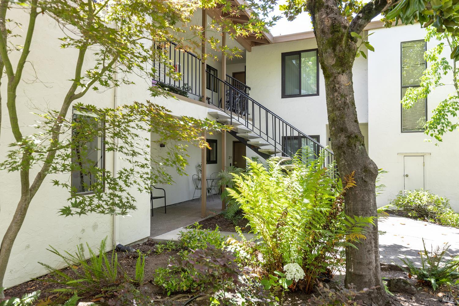 225 2nd Street E Sonoma CA 95476