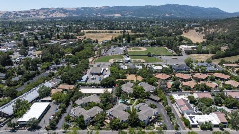 225 2nd Street E Sonoma CA 95476