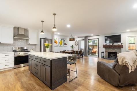 225 2nd Street E Sonoma CA 95476