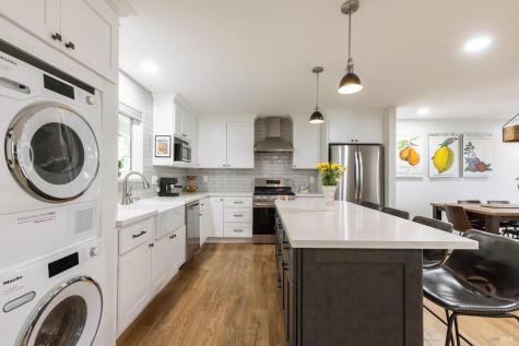 225 2nd Street E Sonoma CA 95476