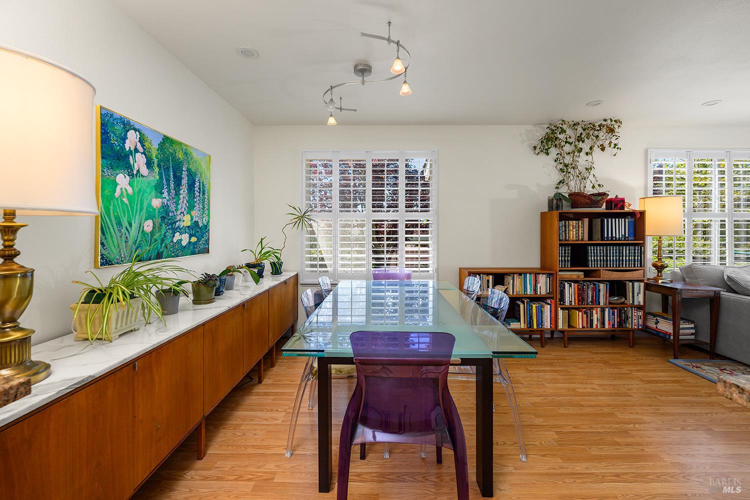 548 Bolling Circle Novato CA 94949