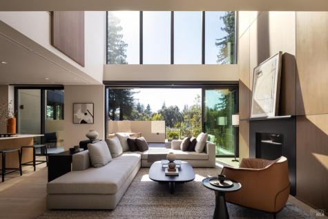 151 Sawmill Circle Healdsburg CA 95448