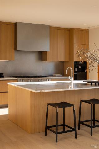 151 Sawmill Circle Healdsburg CA 95448