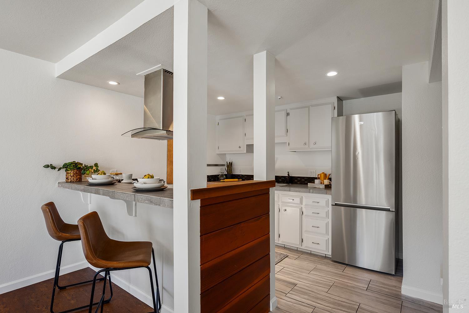7771 Healdsburg Avenue Sebastopol CA 95472
