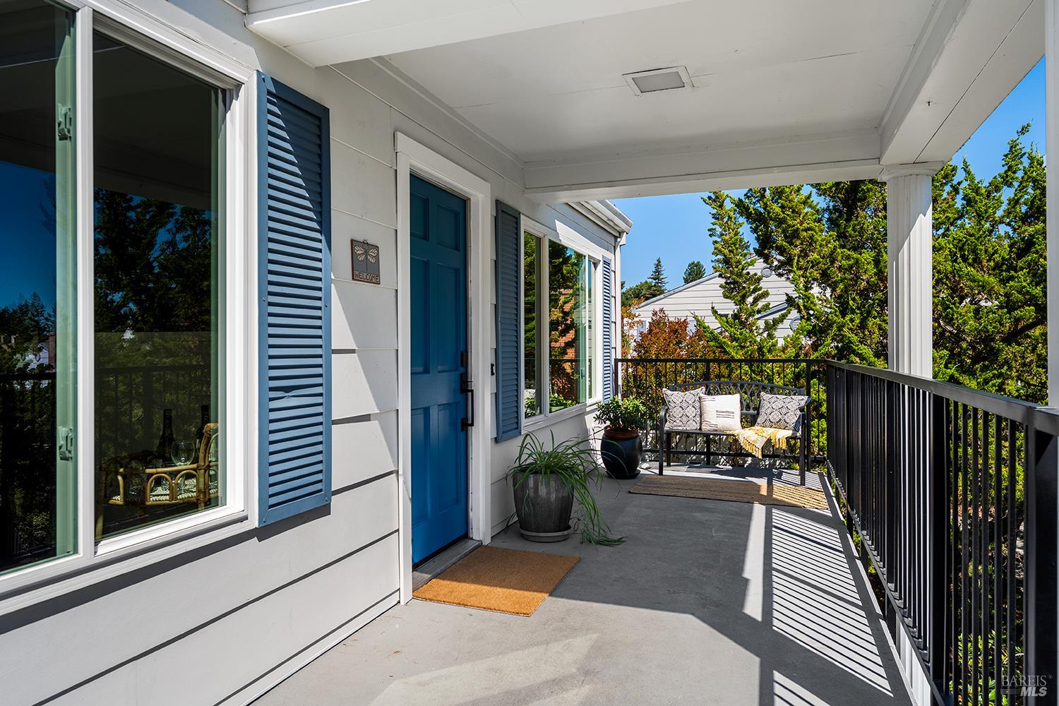 7771 Healdsburg Avenue Sebastopol CA 95472