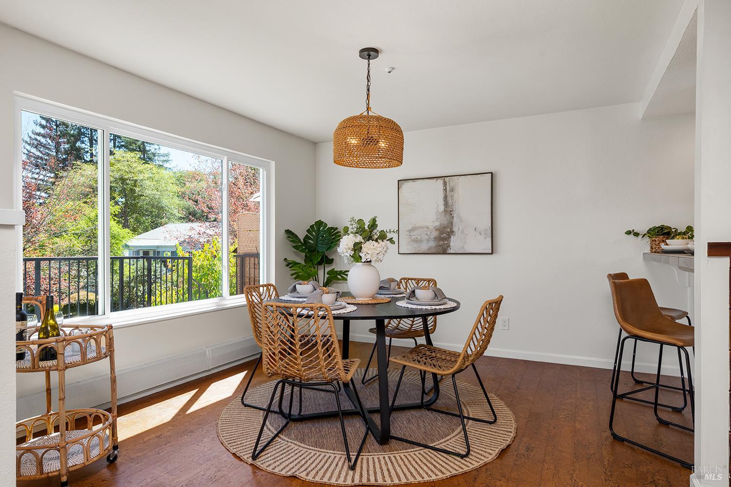 7771 Healdsburg Avenue Sebastopol CA 95472