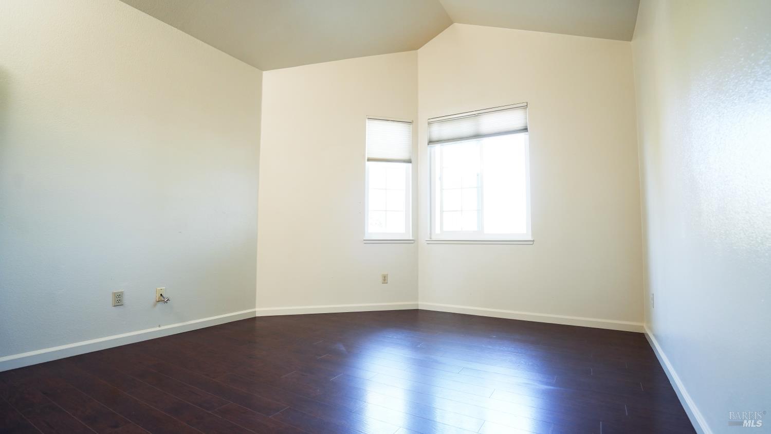 9 Manchester Lane Fairfield CA 94533