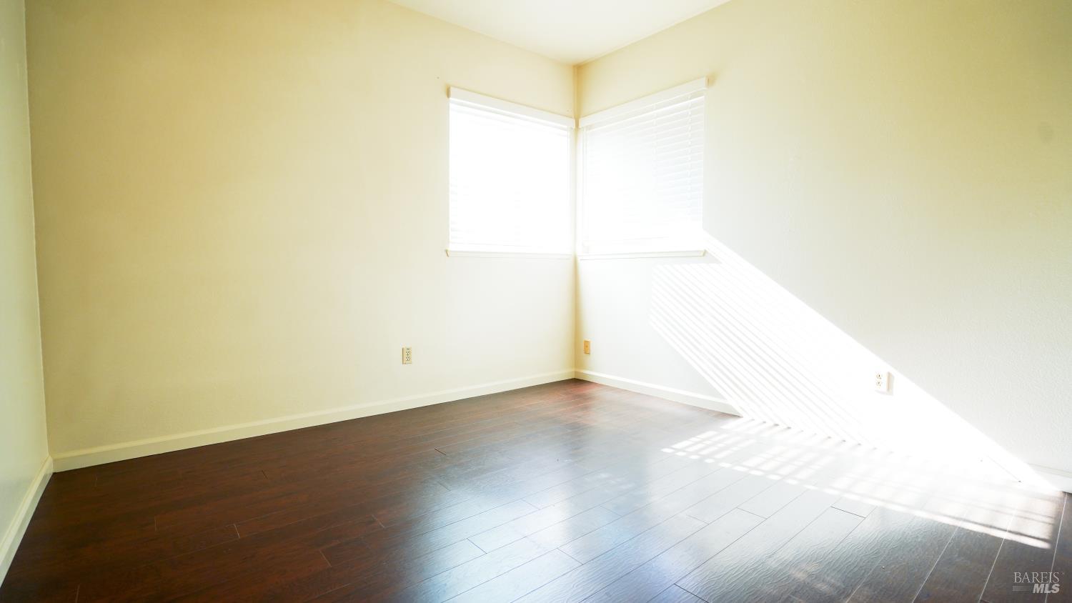 9 Manchester Lane Fairfield CA 94533