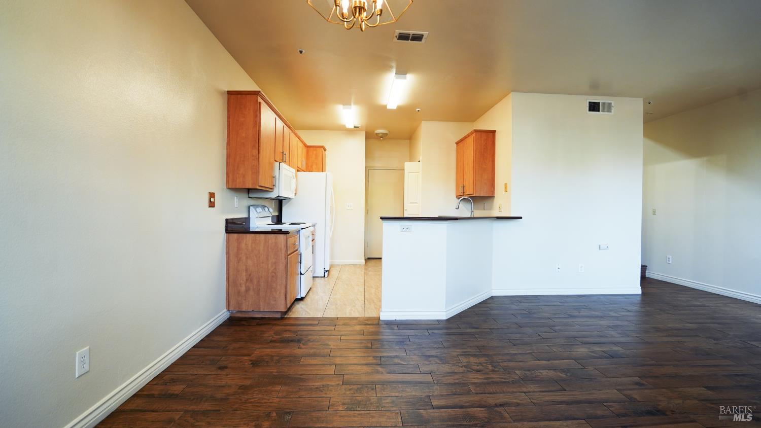 9 Manchester Lane Fairfield CA 94533
