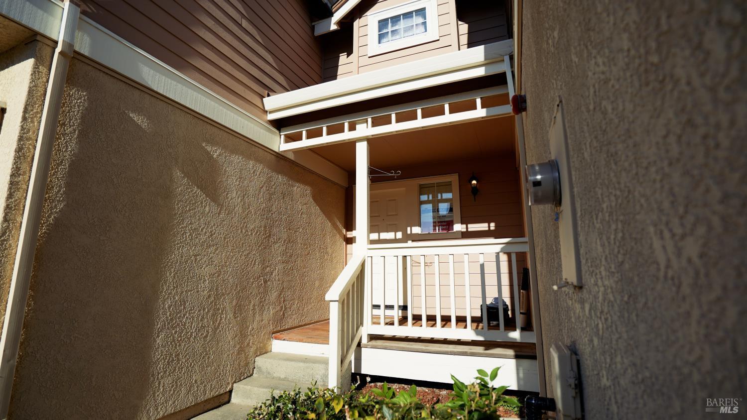 9 Manchester Lane Fairfield CA 94533