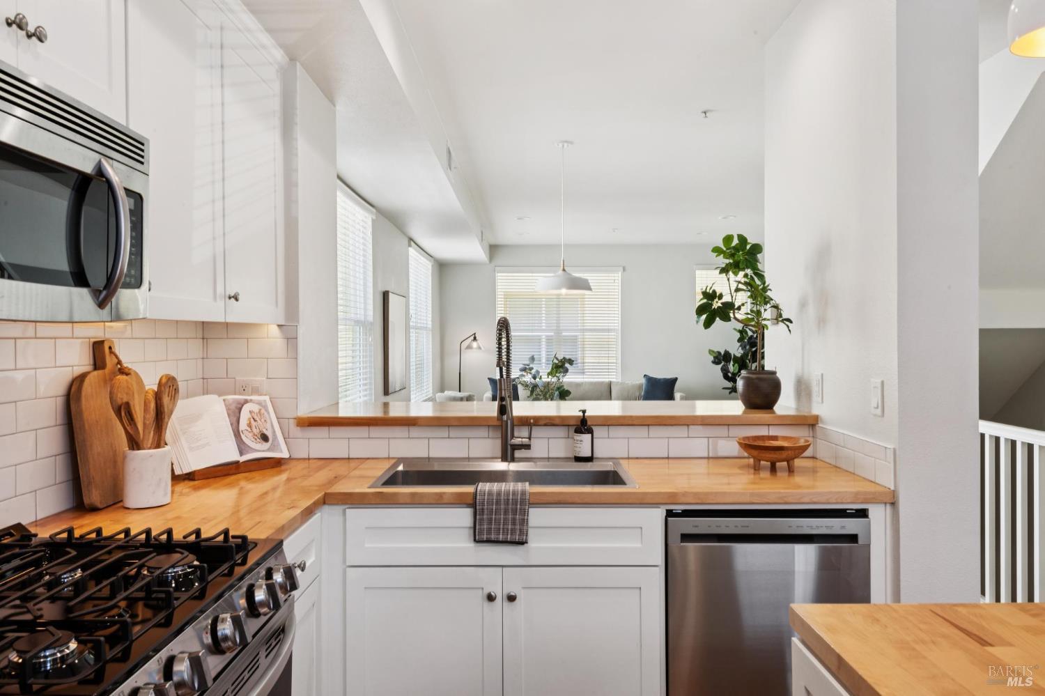 312 City Center Drive Rohnert Park CA 94928