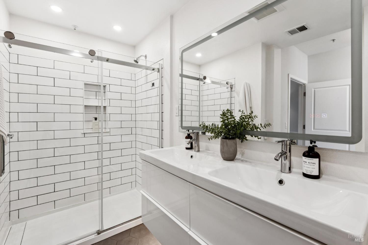 312 City Center Drive Rohnert Park CA 94928