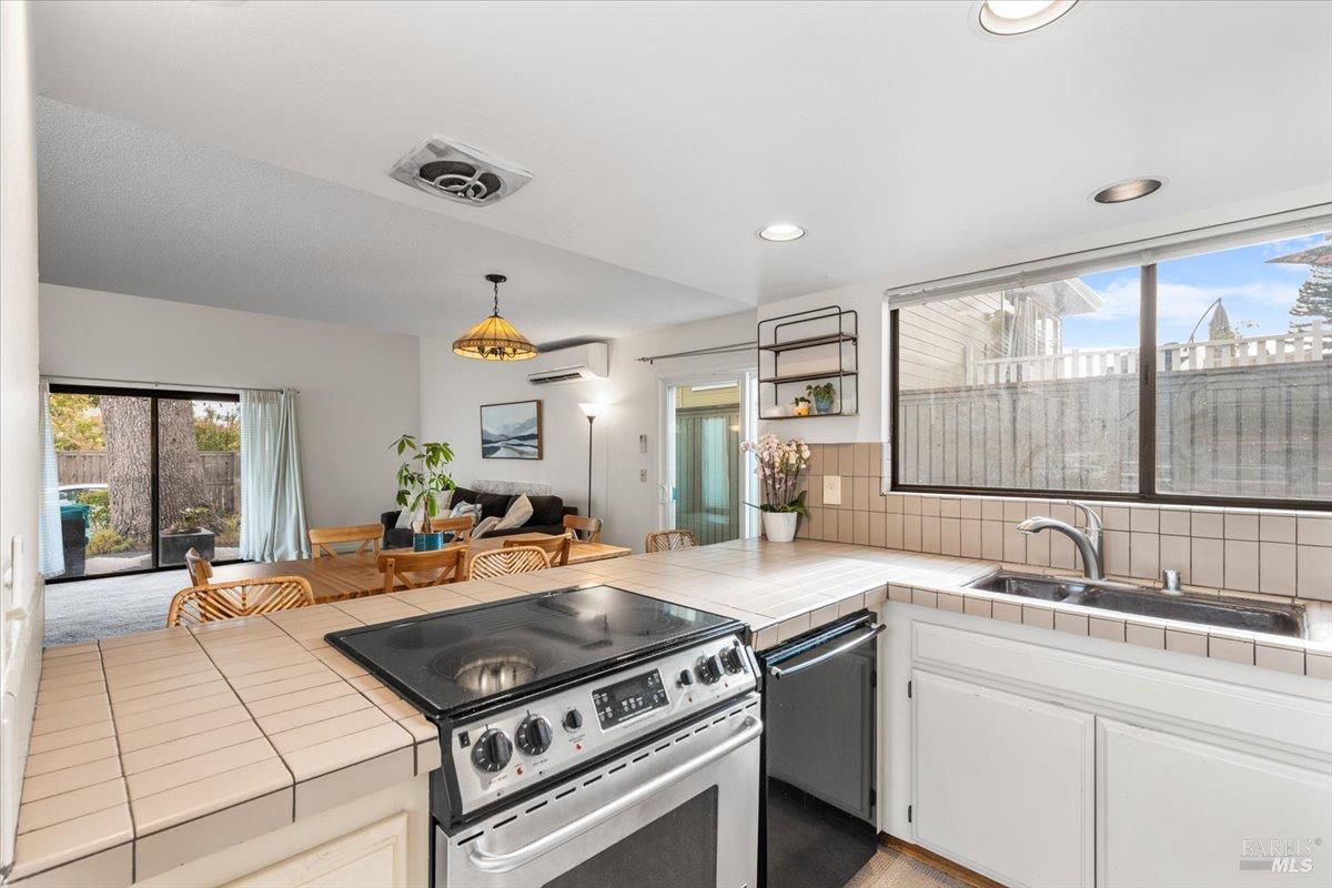 429 Carrillo Street Santa Rosa CA 95401