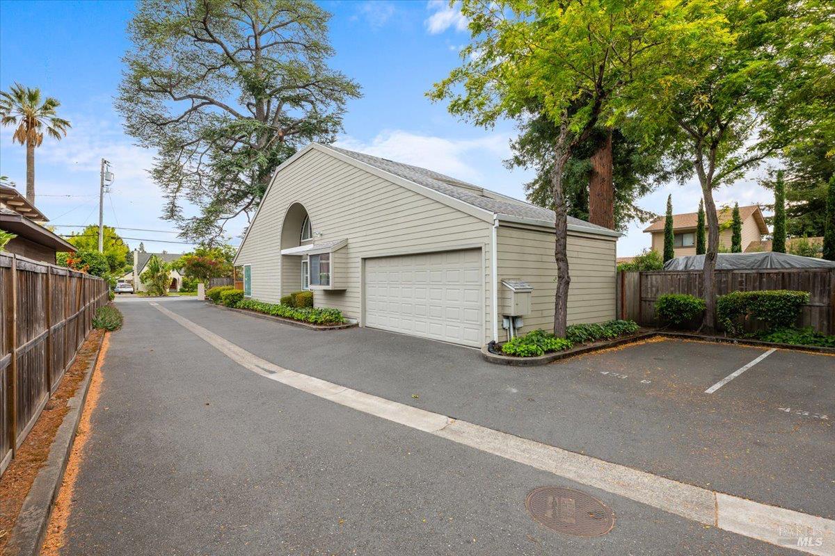 429 Carrillo Street Santa Rosa CA 95401