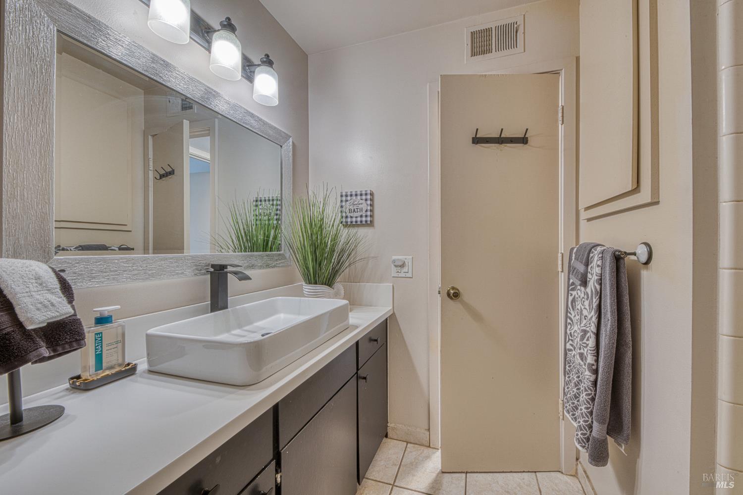 158 Kern Street Salinas CA 93905