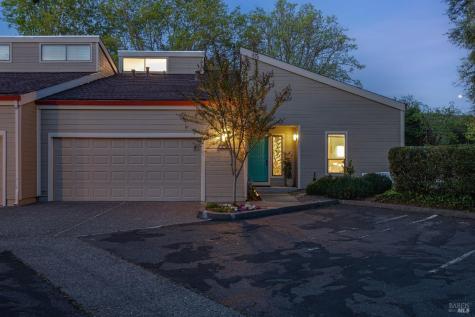 4799 Shade Tree Lane Santa Rosa CA 95405