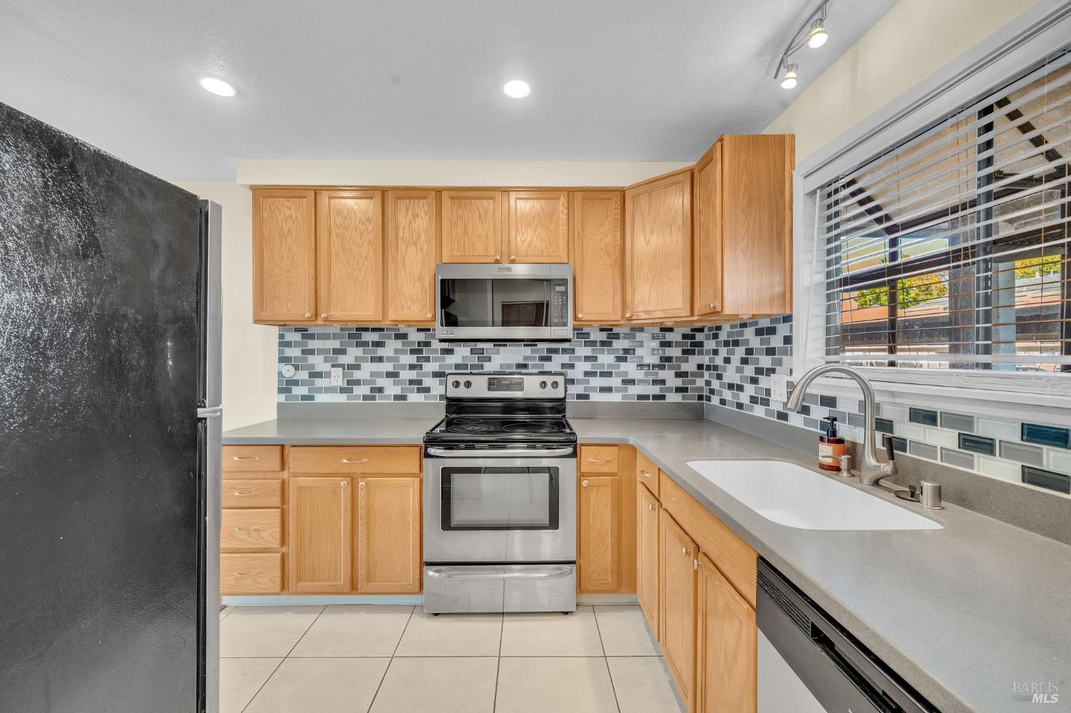 900 Southampton Road Benicia CA 94510