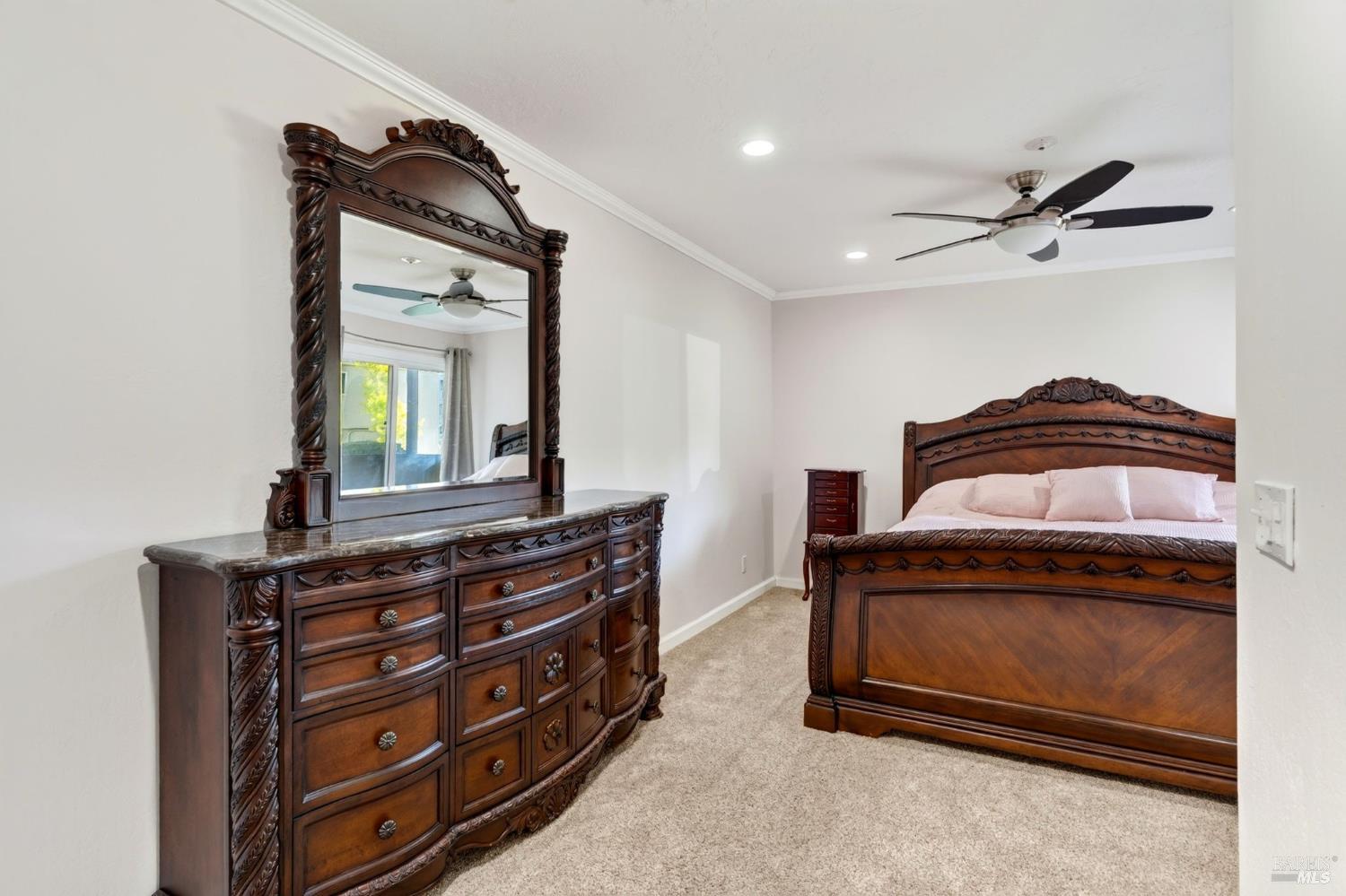1370 Townview Avenue Santa Rosa CA 95405