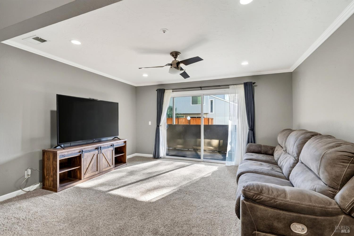1370 Townview Avenue Santa Rosa CA 95405