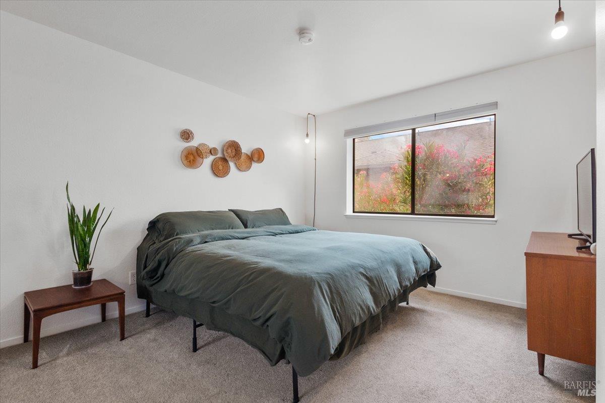 411 Mission Boulevard Santa Rosa CA 95409