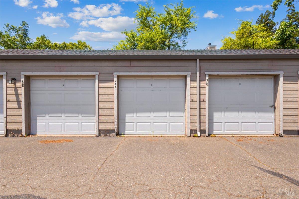 411 Mission Boulevard Santa Rosa CA 95409