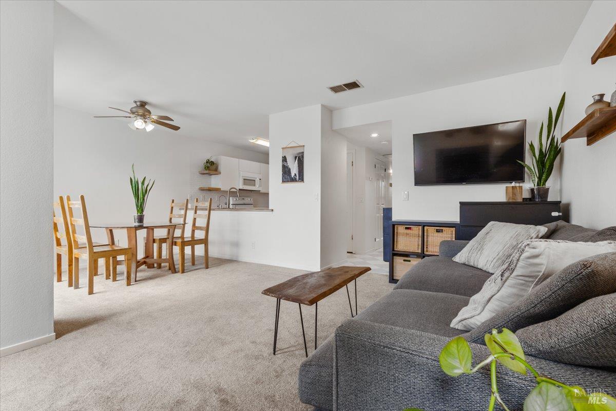 411 Mission Boulevard Santa Rosa CA 95409