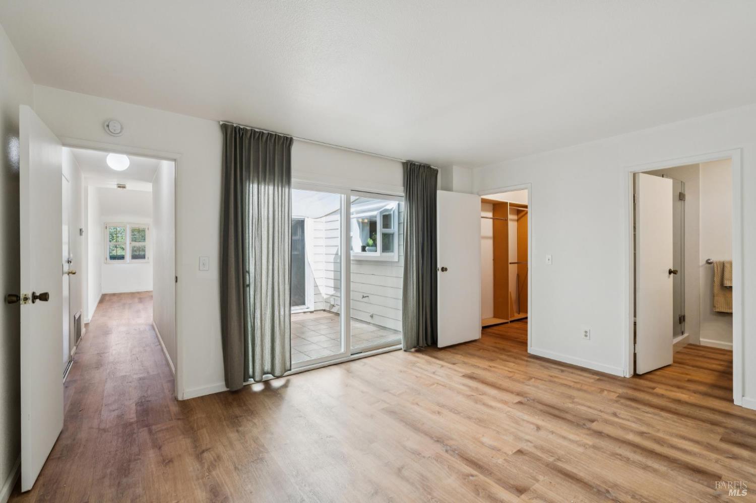 2277 NE Knolls Drive Santa Rosa CA 95405