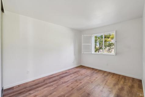 2277 NE Knolls Drive Santa Rosa CA 95405