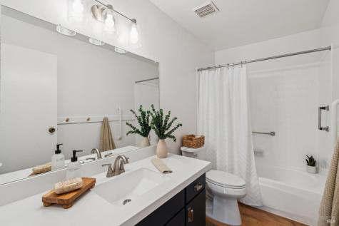 2277 NE Knolls Drive Santa Rosa CA 95405