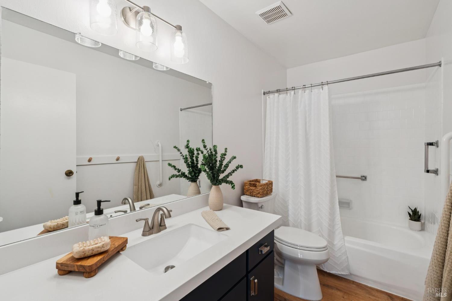 2277 NE Knolls Drive Santa Rosa CA 95405