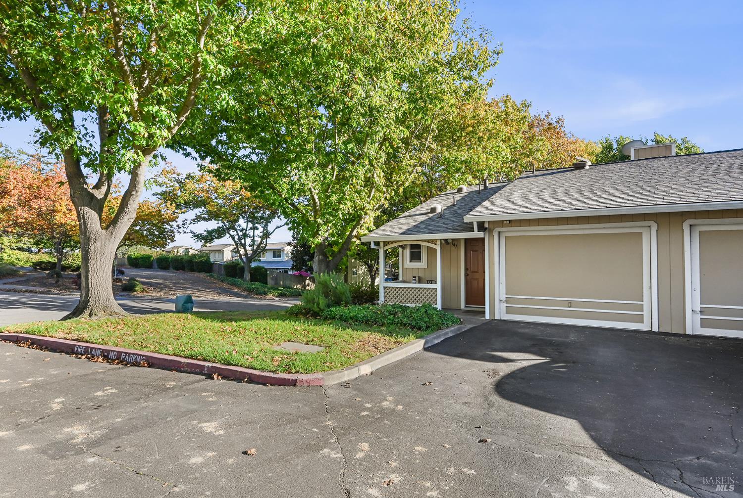 147 Acorn Drive Petaluma CA 94952