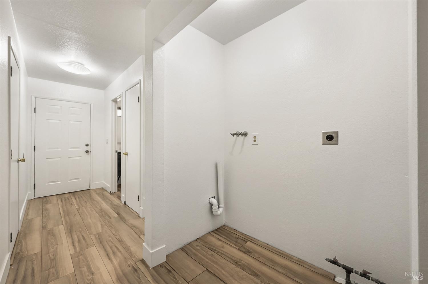 147 Acorn Drive Petaluma CA 94952